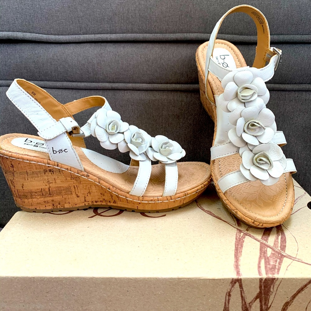 BOC wedge sandals size 9